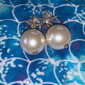 Betsey Johnson dangle pearl earrings